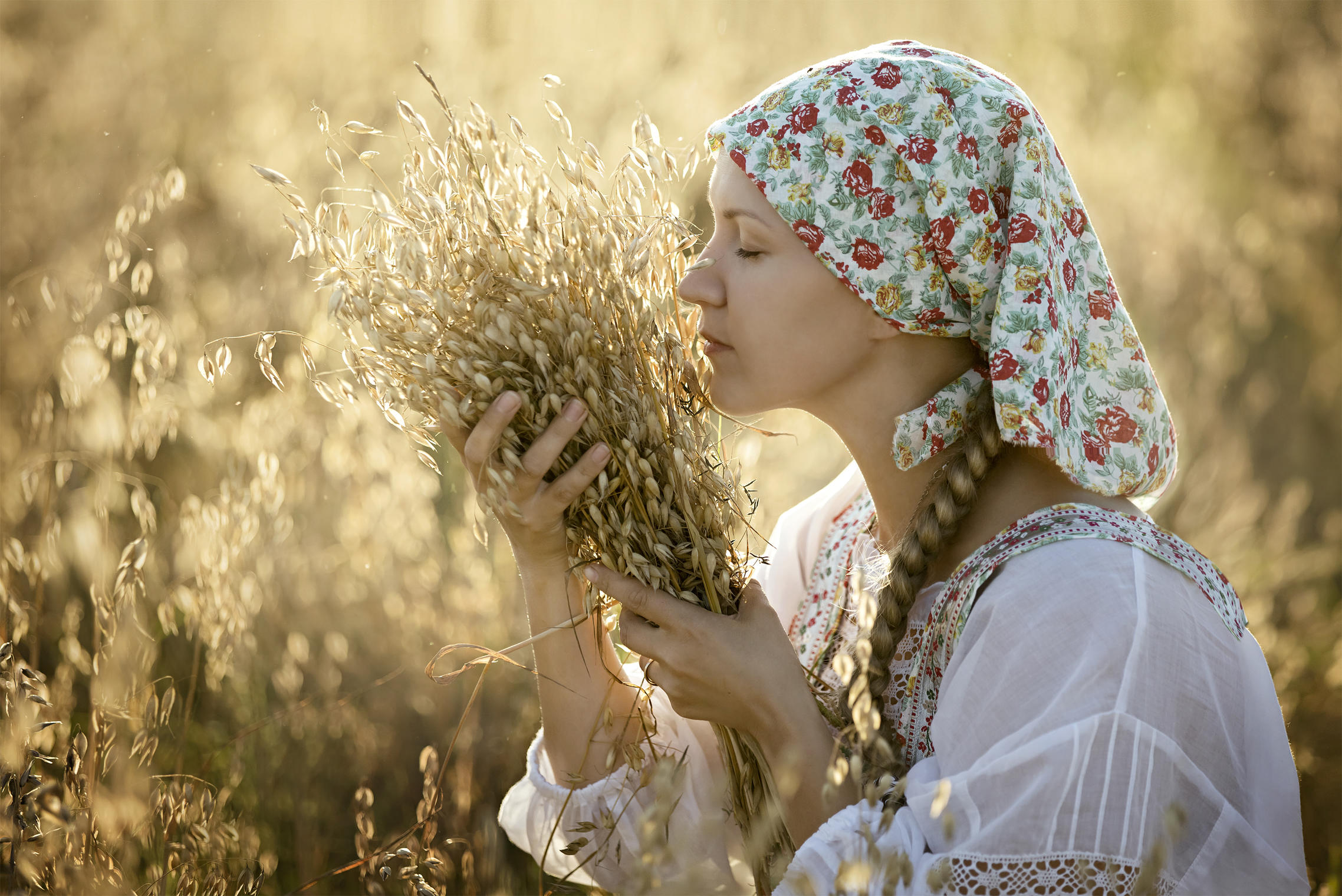 Photo Women in Slavic costumes in Zhongshan