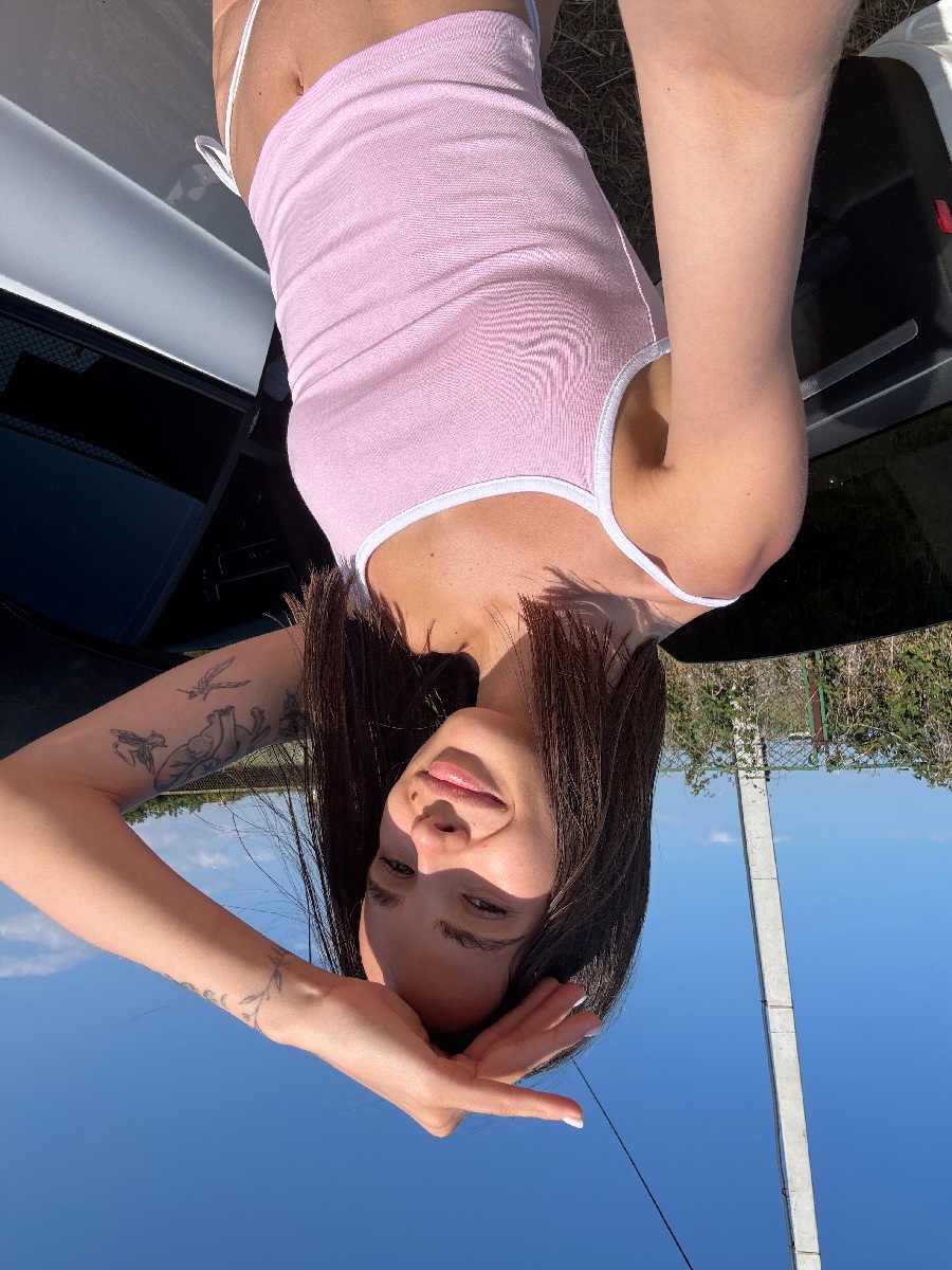 Sexy model Tina in Zhongshan